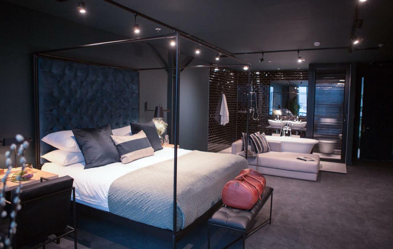 Cartel House On Loop Hotel